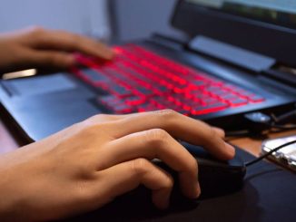 How to turn a laptop into a gaming laptop