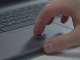 How to use laptop touchpad
